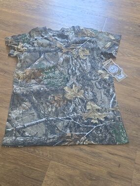Realtree Lincoln Outfitters Camouflage T-Shirt